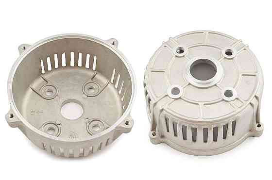 Крышка (правая) статора бензогенератора (1,9-2 кВт) Мукачево