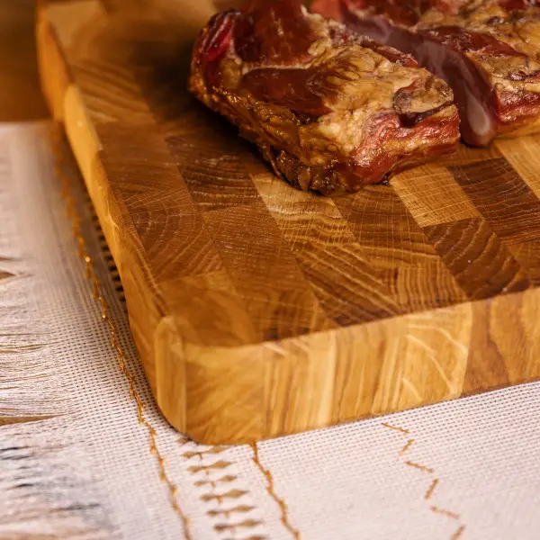 Разделочная доска из ясеня 45×30 см Домино Lugi Киев - изображение 6