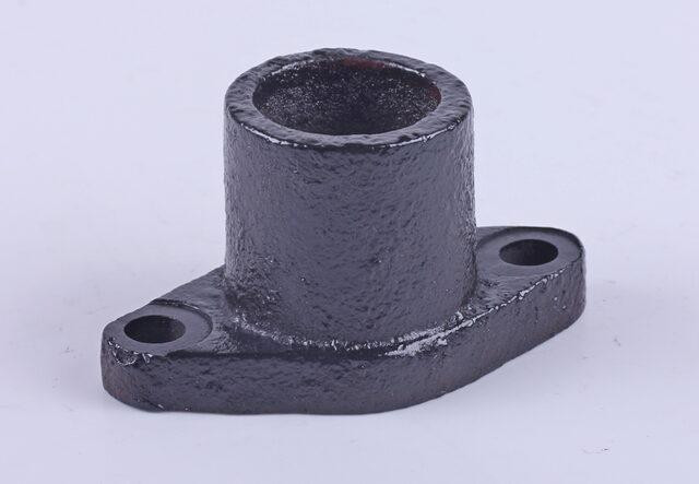 Фланець нижнього патрубка радіатора Хинтай 120 Мукачево - фото 1