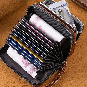 Кошелек женский коричневый из кожзаменителя Киев - изображение 2