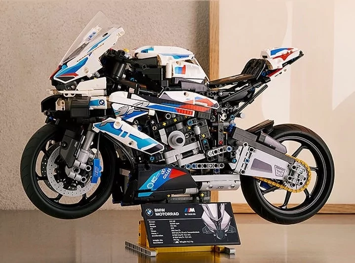 Конструктор мотоцикла BMW M1000RR (1920 деталей) Винница - изображение 3