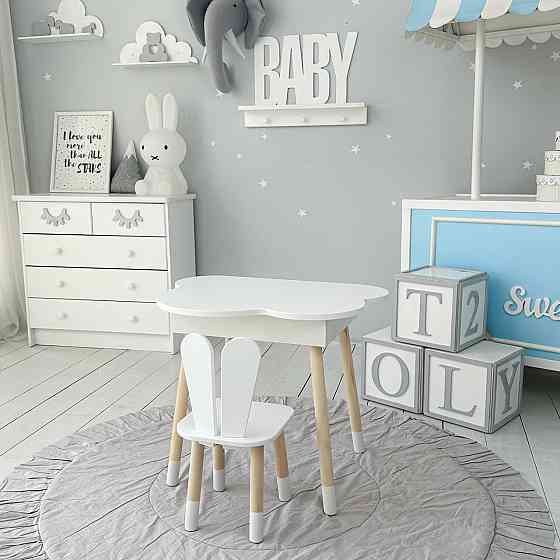 Столик-хмаринка з підйомною нішею та стільчиком-зайчиком Київ