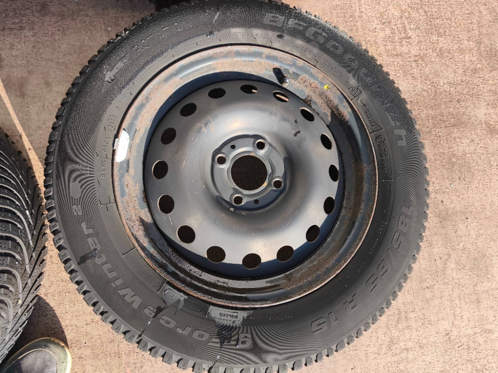 Колеса в зборі диски з зимовою шиною 185/65 R15 Nissan Note E11 2005-2012 Ковель - изображение 2