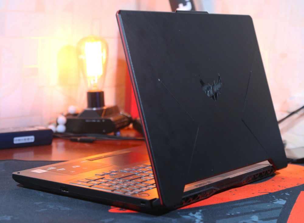 Игровой ноутбук Asus TUF Gaming 15.6