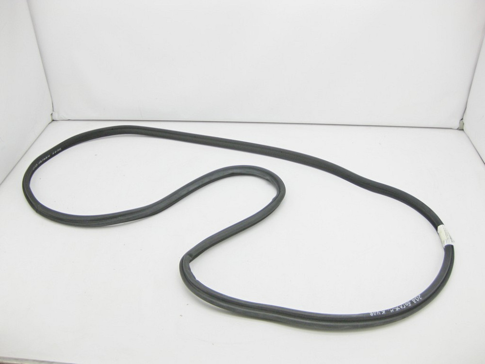 Mercedes-Benz  A2037400678 Ущільнювальна гумка кришки багажника CLC CL203 Sportcoupe C203 Одесса - изображение 2