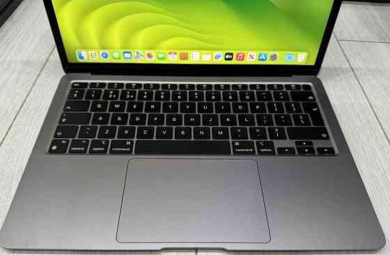 Ноутбук: MacBook Air 13 2020 M1 8/256Gb. 65ц. Space MGN63. Киев