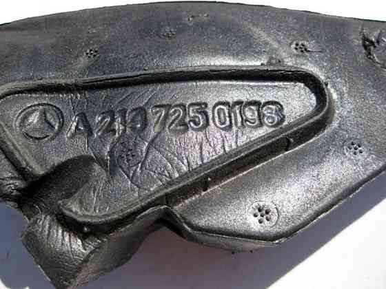 Mercedes-Benz  A2197250198 Ущільнювач внутрішнього трикутника дзеркала передніх лівих дверей CLS C219 Одеса