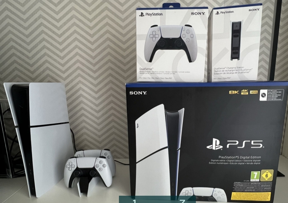 Приставка: SONY PlayStation 5 Slim 1TB. Digital Edition + геймпад+ зарядка Харьков - изображение 3