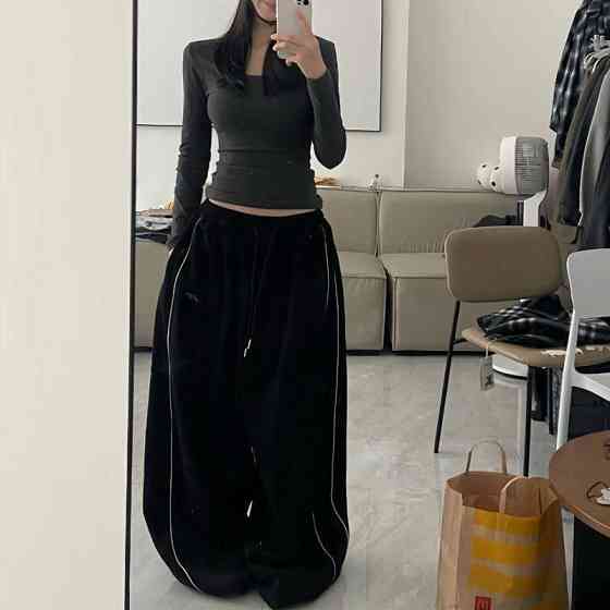 Жіночі стильні та ультрамодні широкі штани тринитка на флісі Одеса