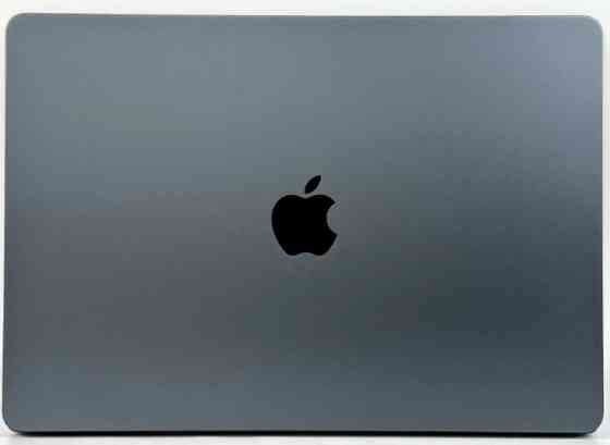 Apple MacBook Air 15.3” (2024) M3 / 8GB / SSD 256GB / macOS Sequoia . Київ