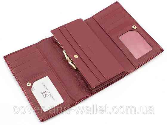 Жіночий червоний лаковий гаманець з візитницею ST Leather S8001 Київ