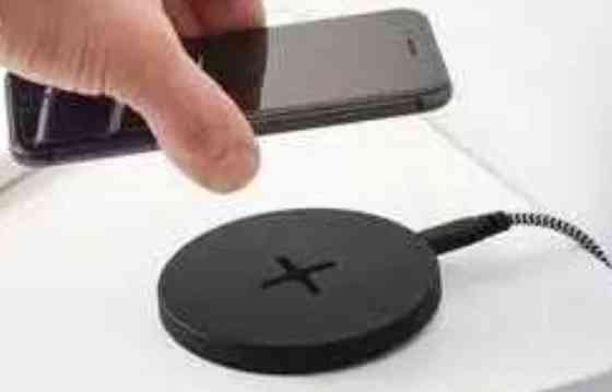 Безпроводное зарядное устройство . Киев