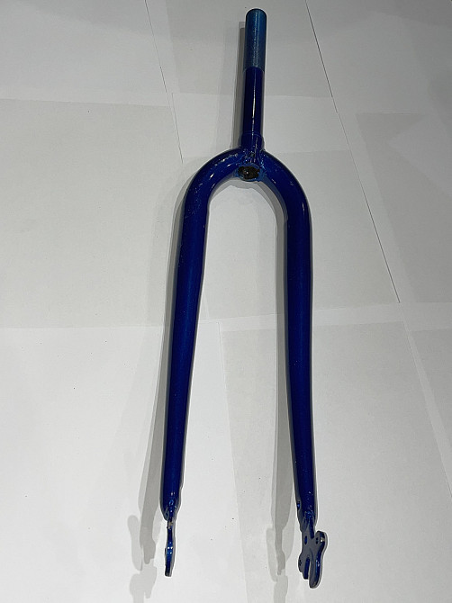 Вилка велосипедная жесткая (28) (синяя) Мукачево - изображение 1