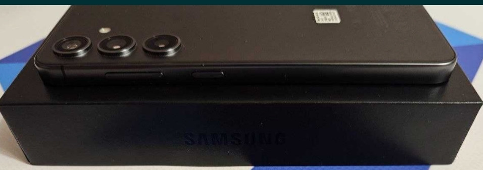 Смартфон: Samsung Galaxy S24 8/256 Gb . Новый Киев - изображение 6