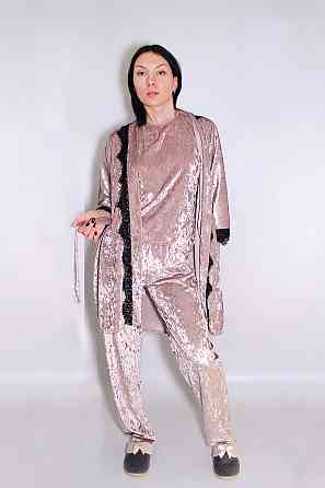 Женский домашний костюм майка+ штаны+шорты с халатиком из мраморного велюра Бежевый S Харьков