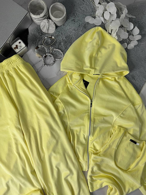 Женский стильный повседневный плюшевый костюм тройка Желтый, 46/48 Одесса - изображение 4