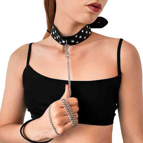 Ошейник с поводком из натуральной кожи с заклепками Art of Sex - Jenna Collar with Leash, черный Sex Aura Киев