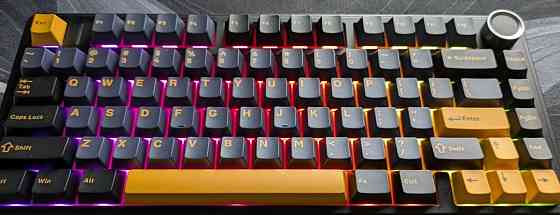 Нова Aula F75 механічна бездротова клавіатура. Київ