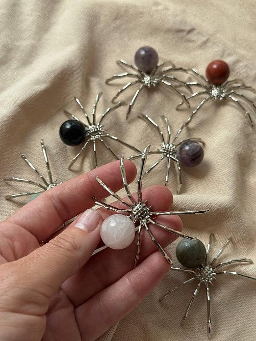 Фигурка паука с розовым кварцем – сувенир из натурального камня 5.5×4.5 см Киев - изображение 2