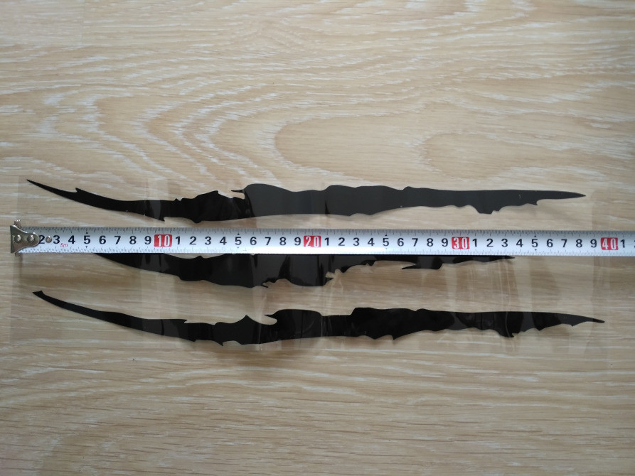 Наклейка на авто у вигляді Подряпини Когтем Чорна Київ - фото 4