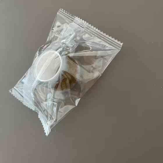 Наклейки зі сніжинками золотисті на рулоні – набір 100 шт Київ