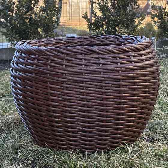 Кашпо з ротангу 12 л (ручна робота), стильний горщик для квітів - червоний клен з джгутиком та косичкою Киев