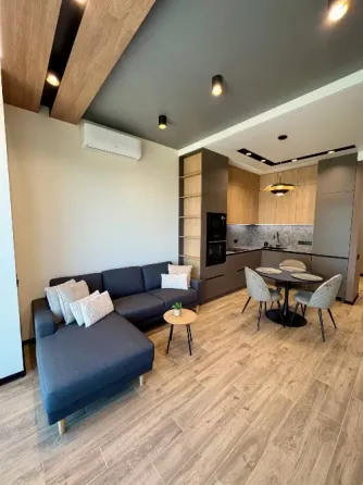 «Продається 2-к квартира в Бартоломео є паркінг». Днепр