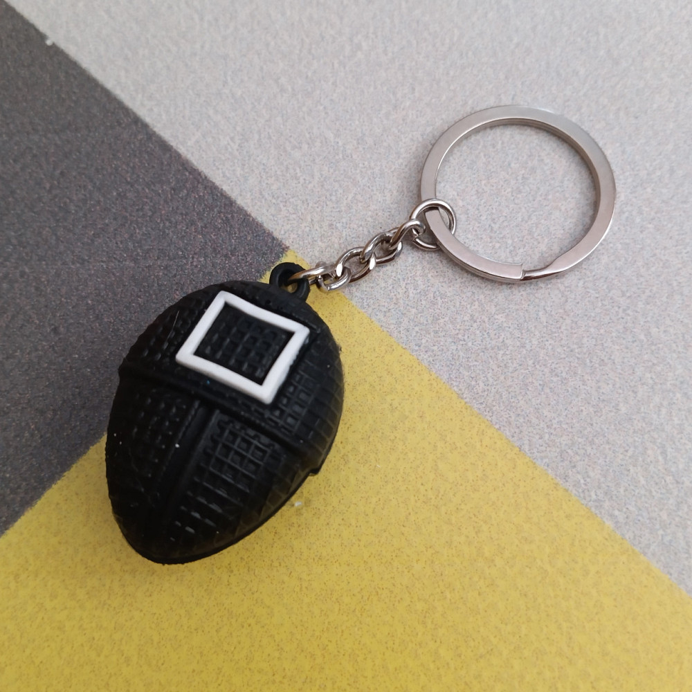 Брелок метал 