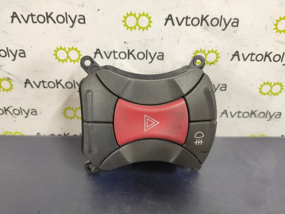 Кнопка аварійки Fiat Doblo 2005-2009 (7354198610E) Ковель - фото 1