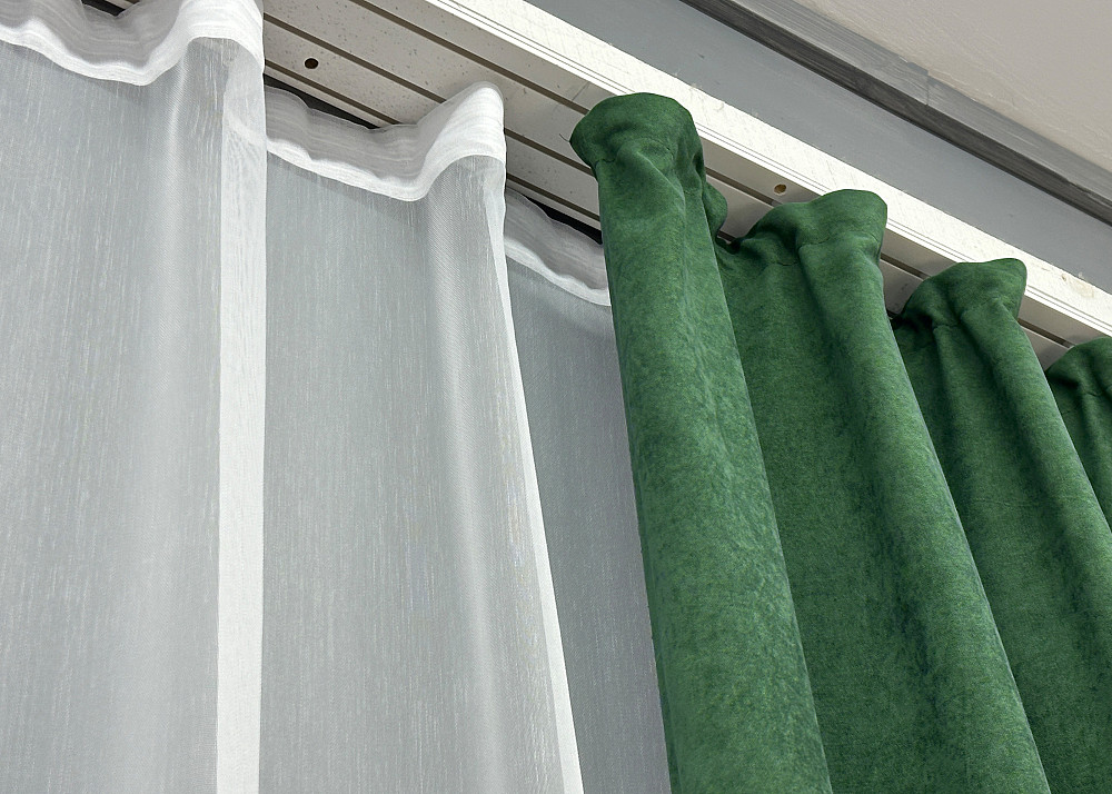 Комплект штор VR-Textil Микровелюр Petek 100х270 2шт и Тюль 300х270 1709ш-1153т Зеленый с белым 71-032/1 Киев - изображение 8