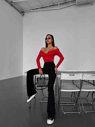 Женский романтичный боди с открытыми плечами трикотаж масло Одесса