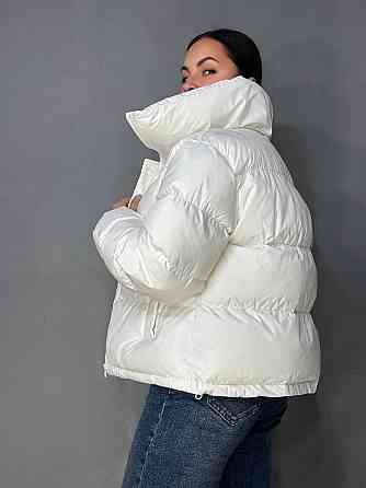 Куртка женская Haiziyuan 2603 оверсайз пуффер с воротником-стойкой молочная, молочний, S Киев