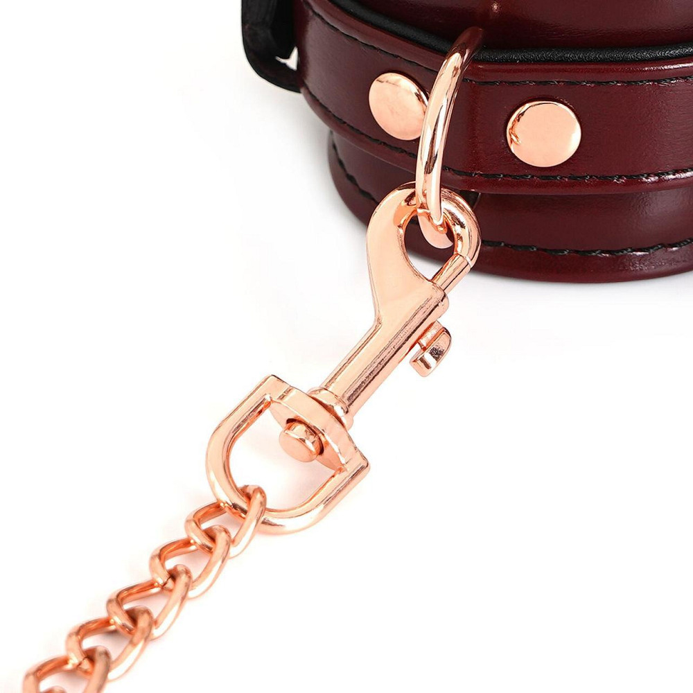 Шкіряні наручники Liebe Seele Wine Red Wrist Cuffs, знімний ланцюжок-кріплення Sex Aura Київ - фото 6