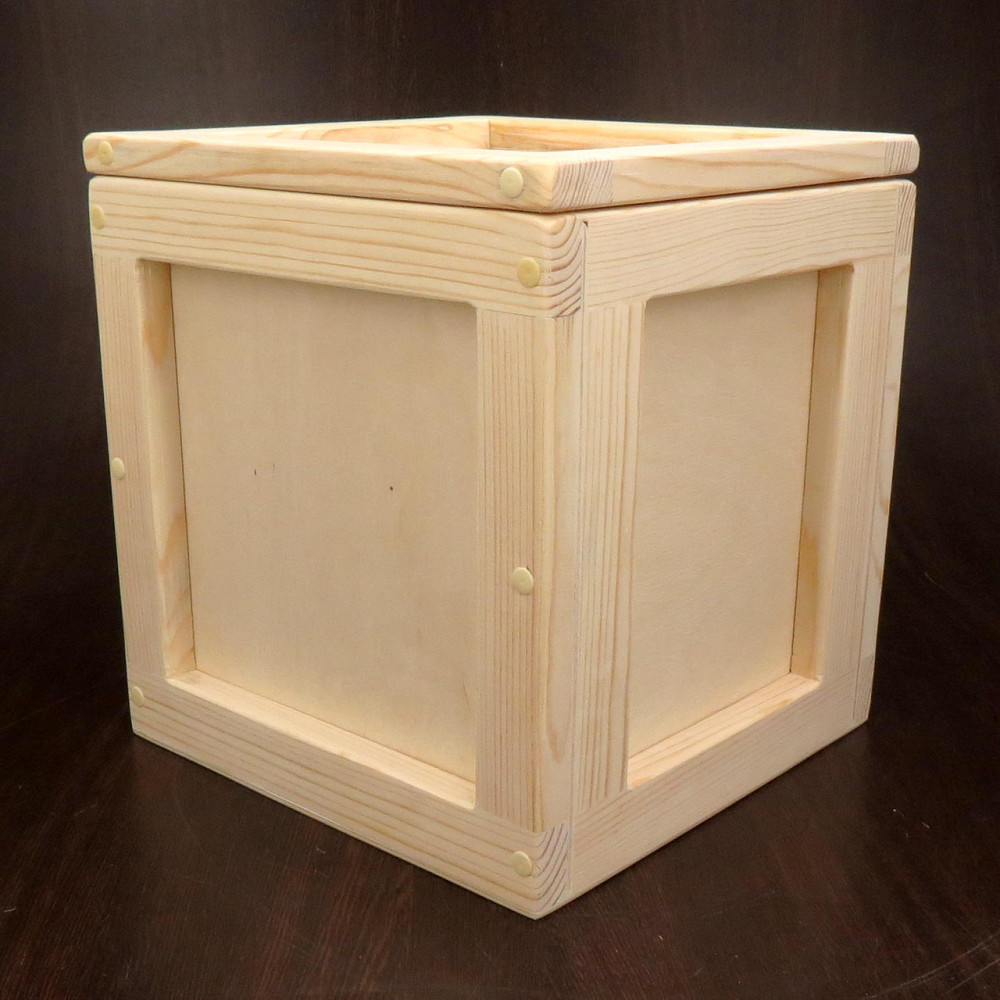 Интерьерный декоративный ящик 