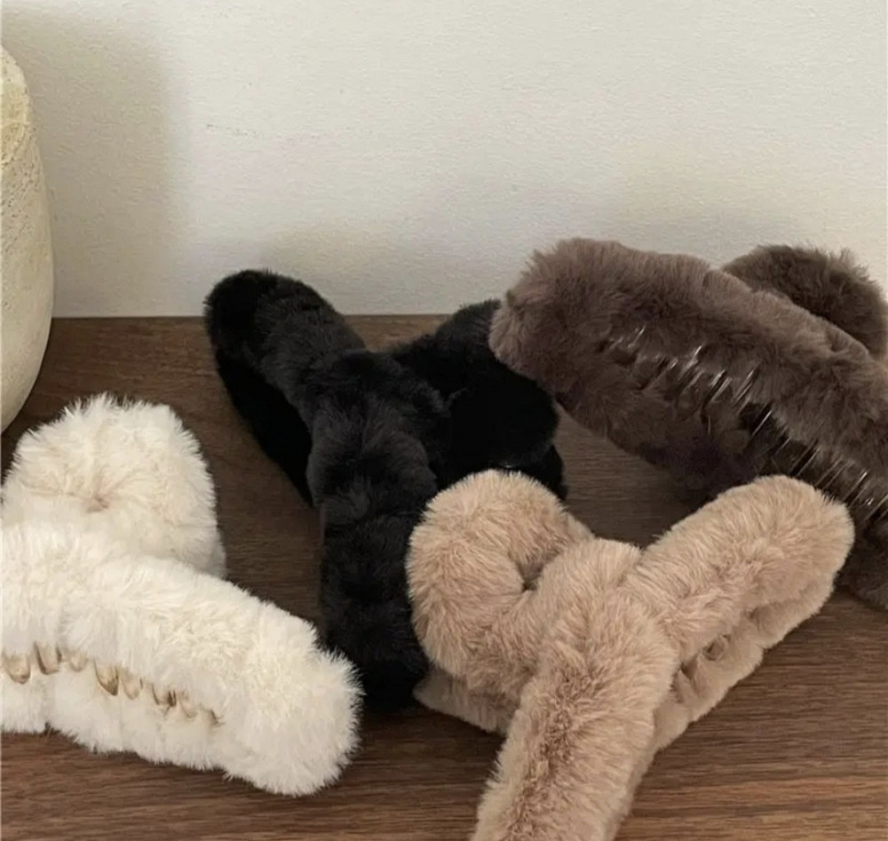 Шпилька крабік із хутра Смела - изображение 5