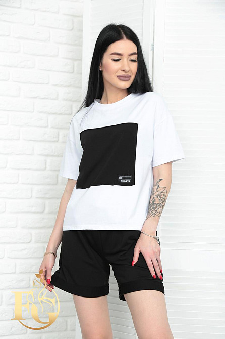 Двокольоровий костюм з шортами "Numb" оптом | Батал | Розпродаж моделі Чорний, 50-52 Київ - фото 3