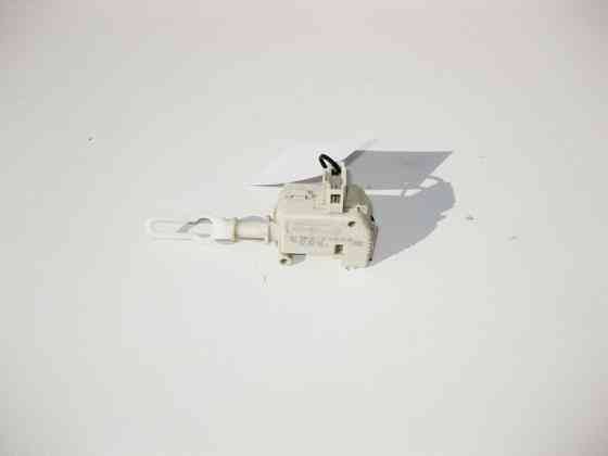 Audi  8E5962115B Привід центрального замку багажника Audi A2 A4 Одесса