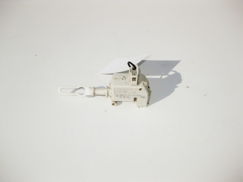 Audi  8E5962115B Привід центрального замку багажника Audi A2 A4 Одеса - фото 6