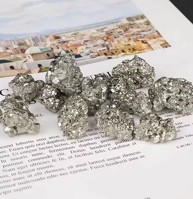 Пірит натуральний необроблений 2–3 см, камінь пірит 1 шт, мінерал для декору та колекції Київ - фото 4