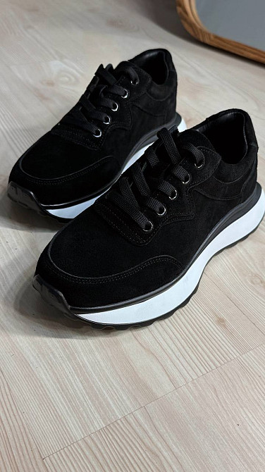 Кроссовки женские Hengji 725-7 замшевые на белой подошве черные, 40, 25 см Киев - изображение 9