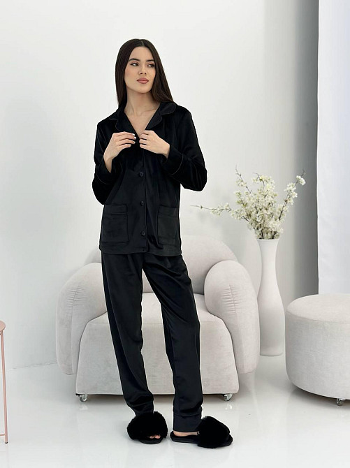 Костюм из плюшевого велюра на пуговицах с двумя карманами M Черный Харьков - изображение 2