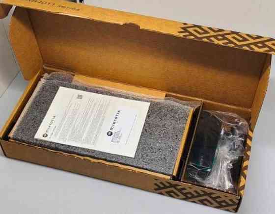 Потужний Mikrotik RB4011iGS Gigabit SFP usb LTE Роутер 10портів. Київ