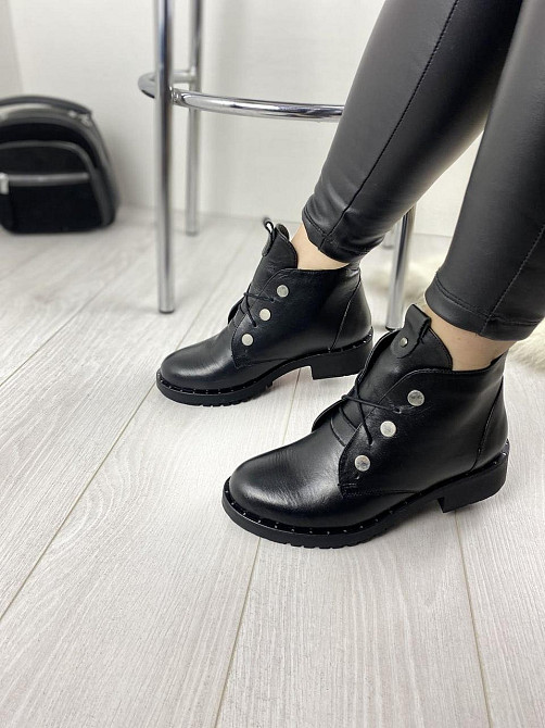 Черевики жіночі D and V чорні натуральна шкіра 36р. висота 13см підошва 1см (2190) Коломыя - изображение 1