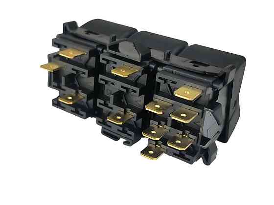 Блок 2101, 2102, 2103, 2106 тройной (света, панели приборов, стеклоочистителя) (пианино) 12В (П 134) кнопок Мукачево