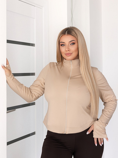 Женский костюм для спорта и фитнеса 