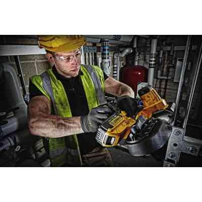 Ленточная пила DeWALT 18 В XR Li-lon, 174 м/хв, вага 3.8 кг (без АКБ и ЗУ) (DCS378N) Винница