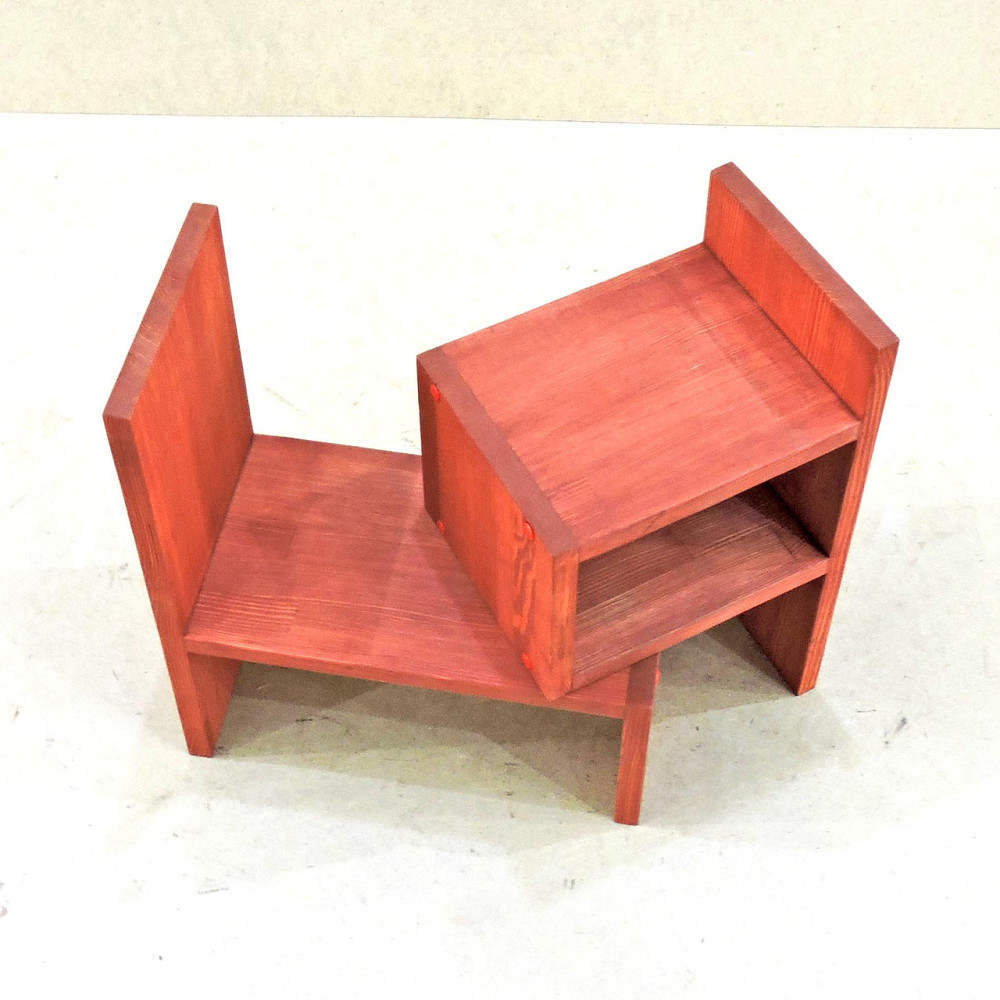 Настольная книжная полка 