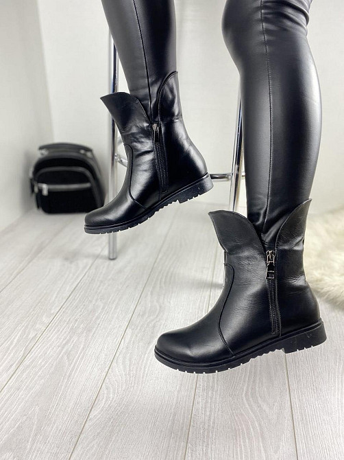 Напівчоботи жіночі M.KRAFT чорні натуральна шкіра зима висота 18см подошва 3,5см (2203) 38р. 40 Коломыя - изображение 2