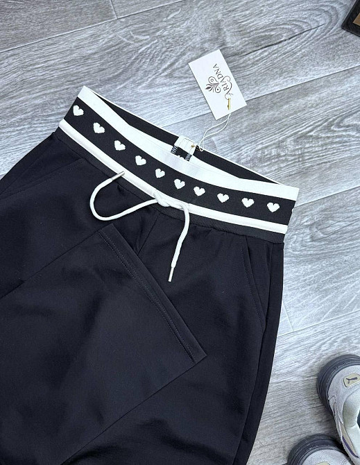 Женские повседневные брюки свободного кроя с нашивкой на талии трикотаж Modal Черный, 52 Одесса - изображение 2