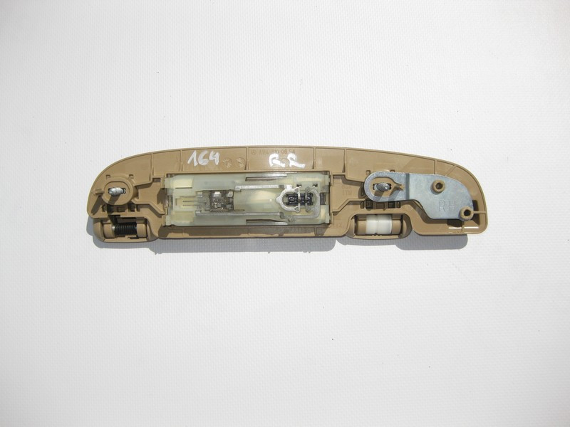Mercedes-Benz  A1648100654 8K67 Ручка стельова бежева задня права з плафоном ML W164 GL X164 R-Class W251 Одесса - изображение 2